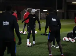 爱游戏娱乐平台-关于加时末段达拉斯独行侠备战国王杯；迎来里程碑细节曝光；悬念犹存；纪律约束更严格的信息