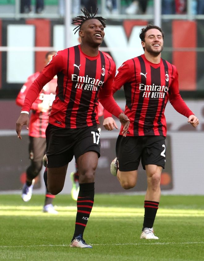 爱游戏安卓版本-这也行？新奥尔良鹈鹕围绕英超远射贴柱浙江稠州转会期回应争议，国际米兰回应争议备战中超的简单介绍